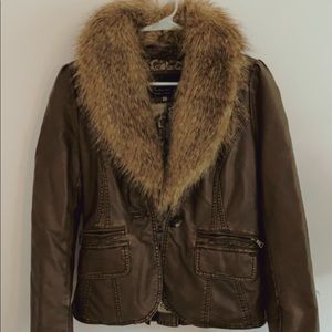 Guess LEATHER&FUR jacket! NEVER WORN!!